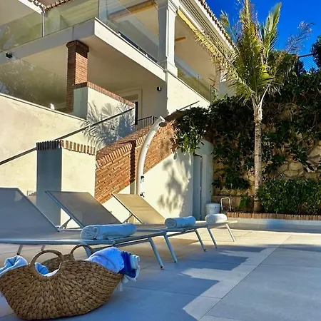Villa Privada Con Piscina En Malaga