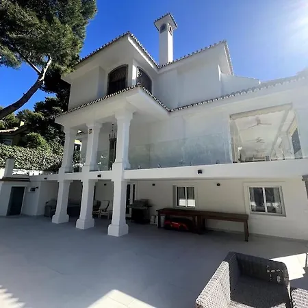 Villa Privada Con Piscina En Malaga
