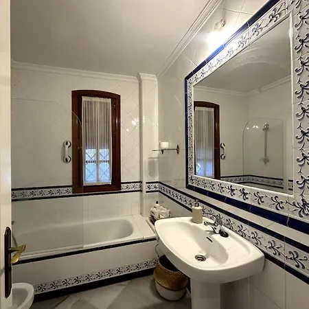 Privada Con Piscina En Malaga
